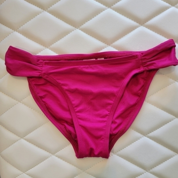 L*Space Hot Pink Full Cut Bikini Bottoms Size Small - Picture 2 of 4